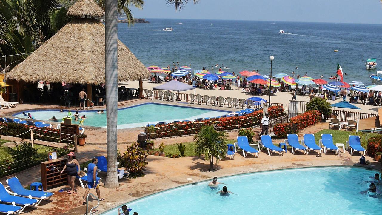 Hôtel Cabanas Del Capitan à Rincón de Guayabitos Extérieur photo